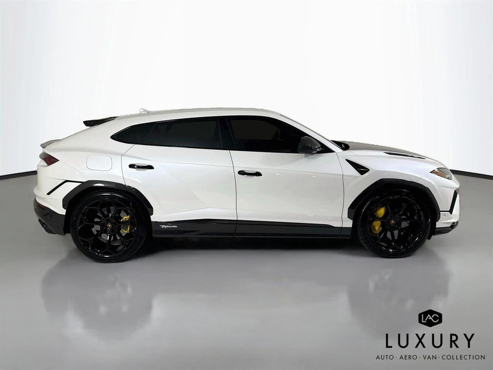 2024 Lamborghini Urus Performante - Image 5 of 6