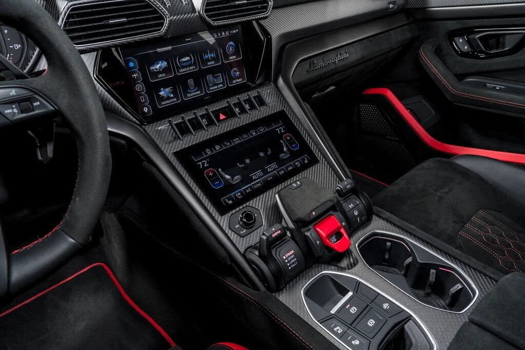 2024 Lamborghini Urus Performante - Image 24 of 31