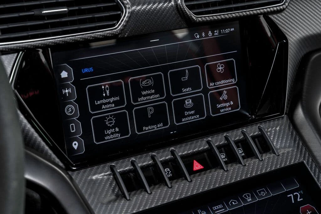 2024 Lamborghini Urus Performante - Image 26 of 31