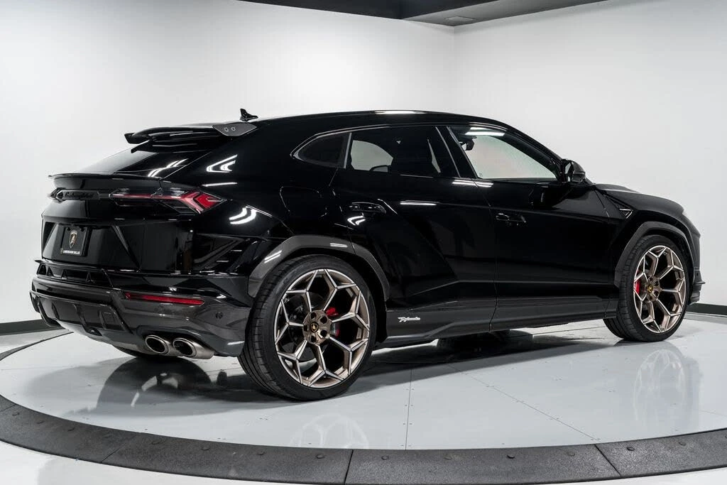2024 Lamborghini Urus Performante - Image 3 of 31