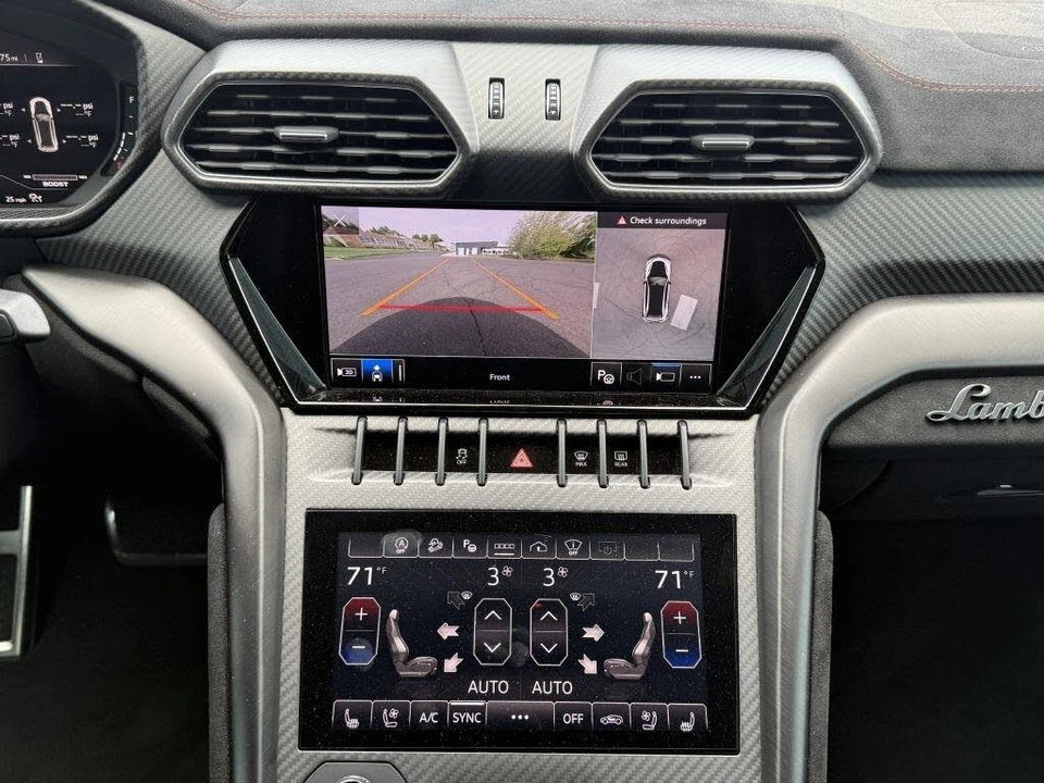 2024 Lamborghini Urus Performante - Image 29 of 31
