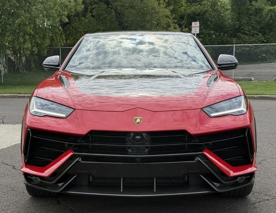 2024 Lamborghini Urus Performante - Image 3 of 31