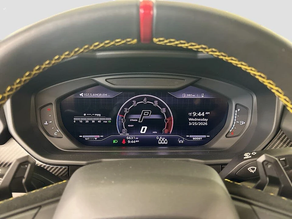 2024 Lamborghini Urus Performante - Image 10 of 31