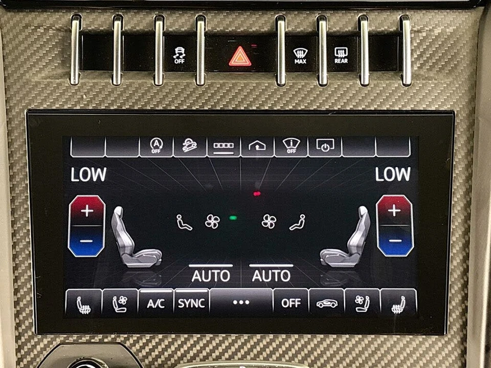 2024 Lamborghini Urus Performante - Image 18 of 31