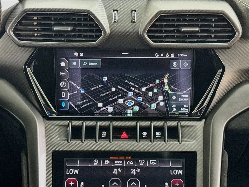 2024 Lamborghini Urus Performante - Image 13 of 29