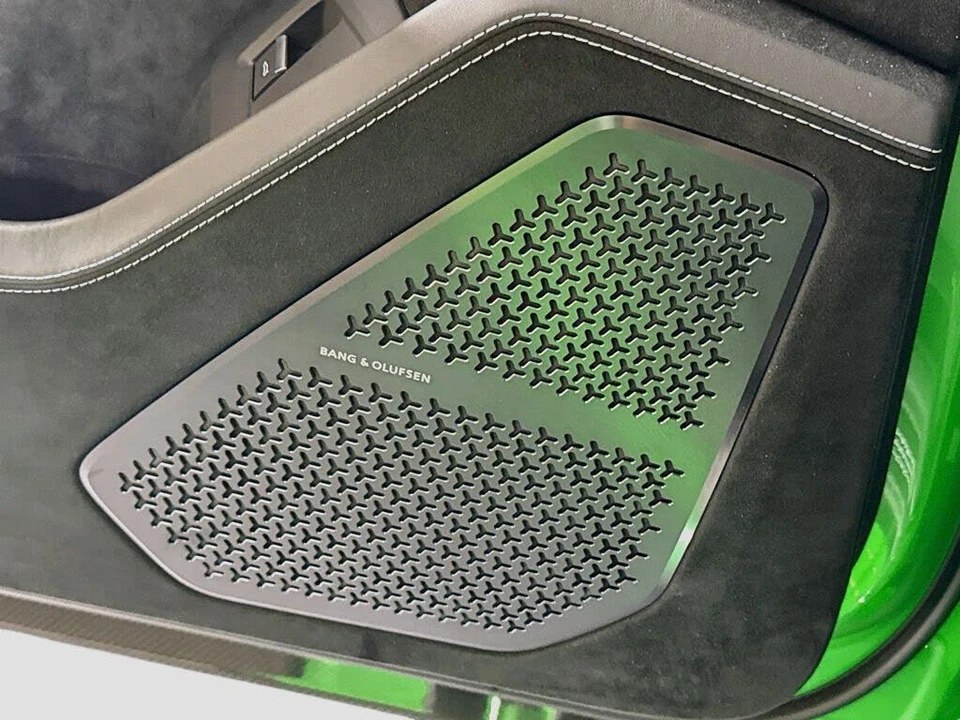 2024 Lamborghini Urus Performante - Image 21 of 29