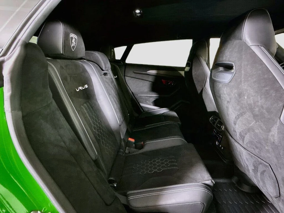 2024 Lamborghini Urus Performante - Image 17 of 29