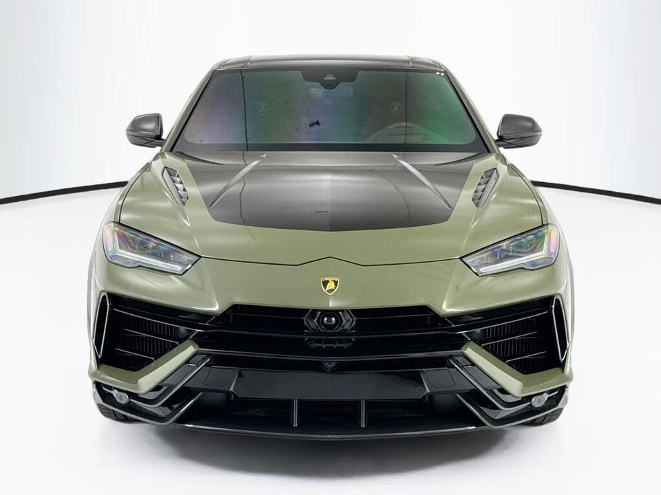 2024 Lamborghini Urus Performante - Image 2 of 31