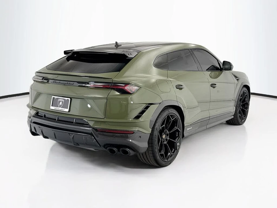 2024 Lamborghini Urus Performante - Image 5 of 31