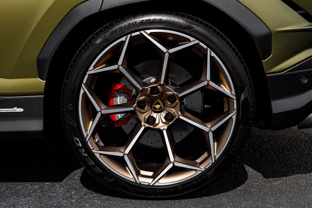 2024 Lamborghini Urus Performante - Image 21 of 31