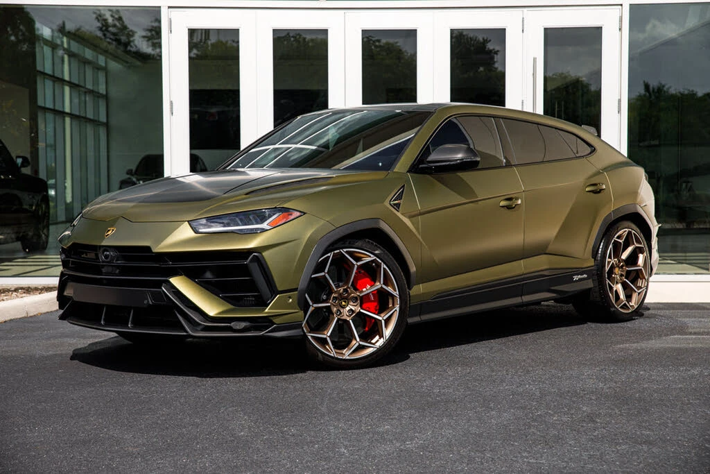 2024 Lamborghini Urus Performante - Image 2 of 31