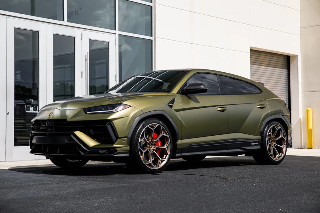 2024 Lamborghini Urus Performante - Image 13 of 31