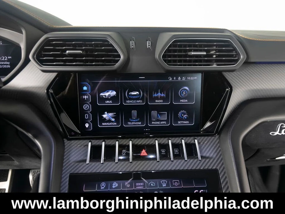2024 Lamborghini Urus Performante - Image 22 of 31