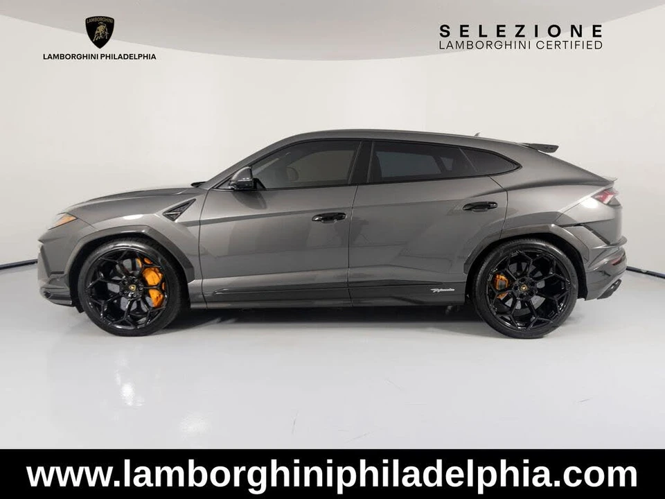 2024 Lamborghini Urus Performante - Image 2 of 31