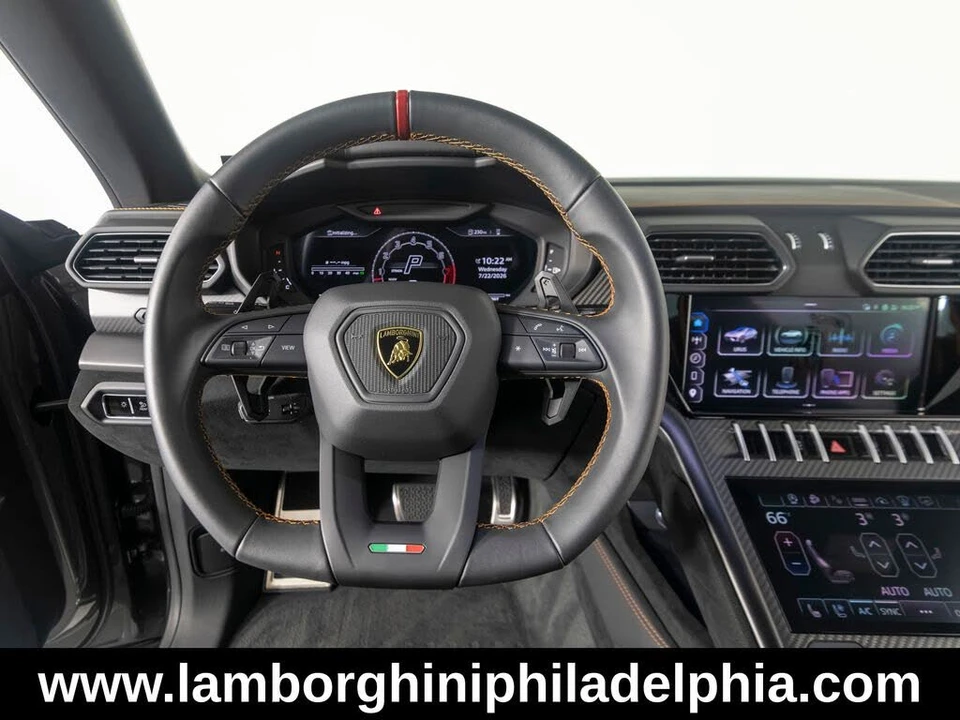 2024 Lamborghini Urus Performante - Image 16 of 31