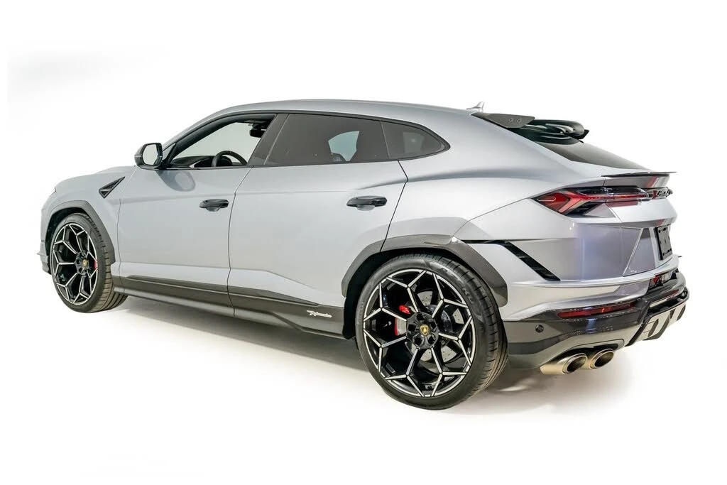 2024 Lamborghini Urus Performante - Image 4 of 31