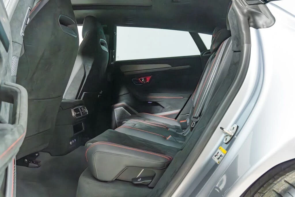 2024 Lamborghini Urus Performante - Image 25 of 31