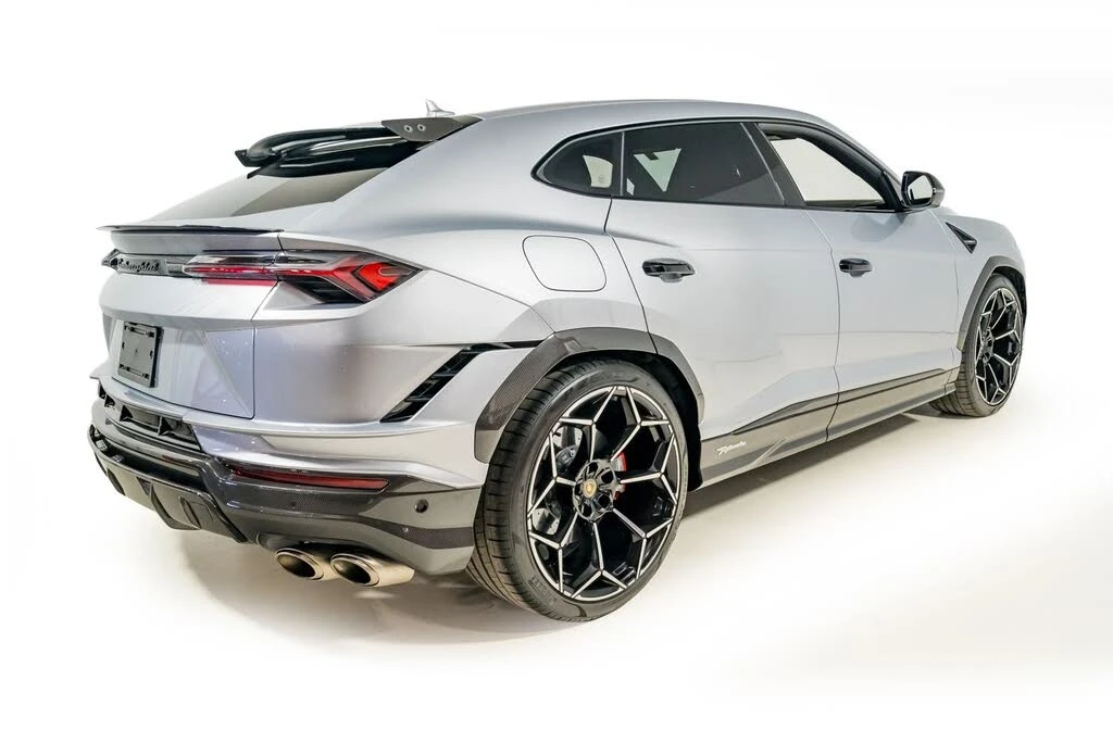 2024 Lamborghini Urus Performante - Image 9 of 31