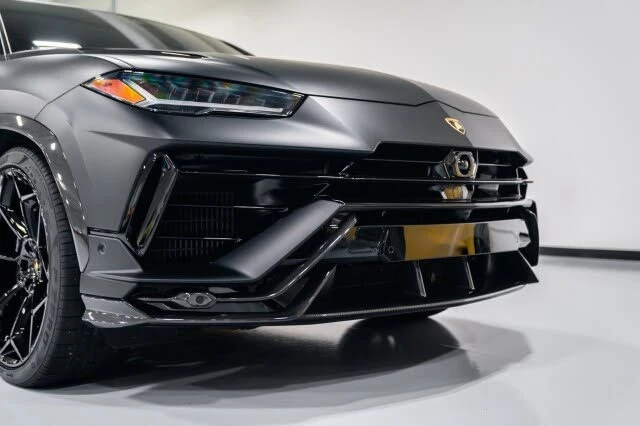 2024 Lamborghini Urus Performante - Image 30 of 31