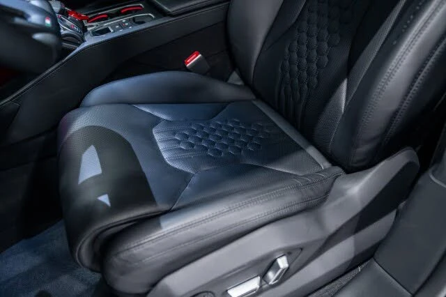 2024 Lamborghini Urus Performante - Image 16 of 31