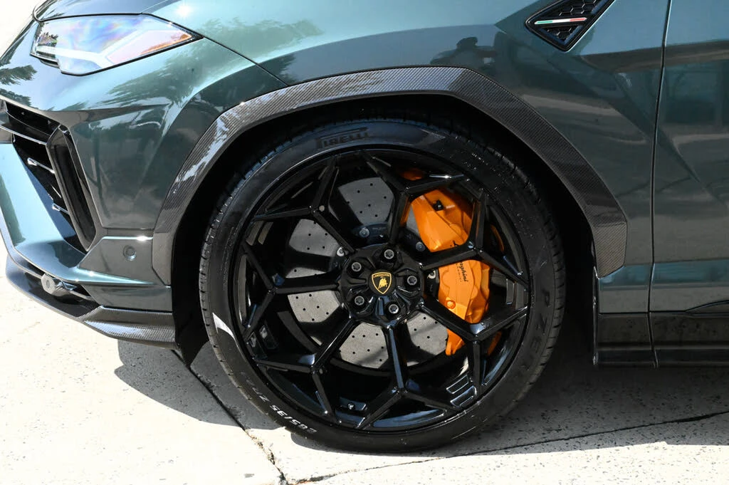 2024 Lamborghini Urus Performante - Image 9 of 31