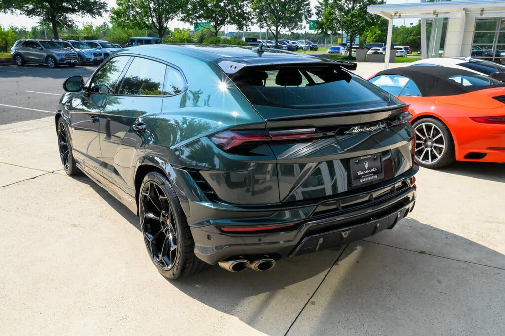 2024 Lamborghini Urus Performante - Image 7 of 31