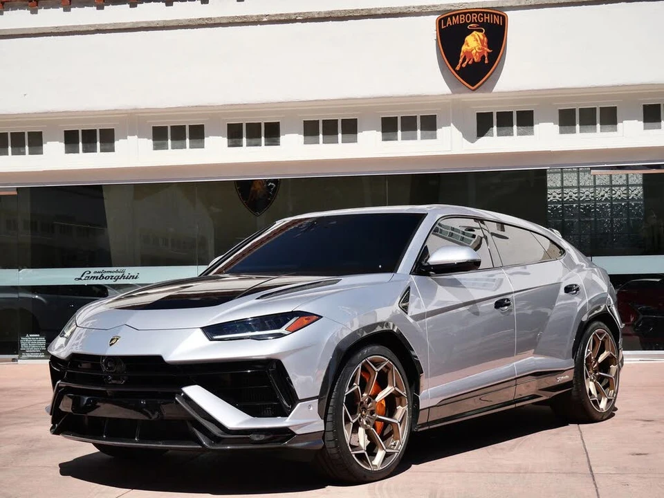 2024 Lamborghini Urus Performante - Image 30 of 31