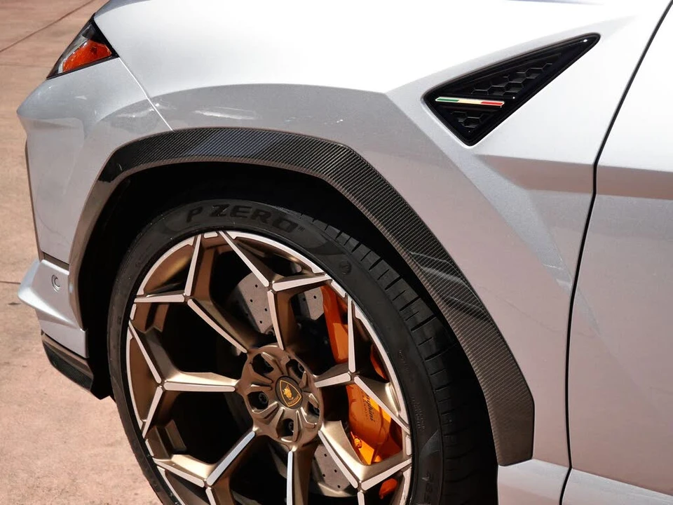 2024 Lamborghini Urus Performante - Image 31 of 31