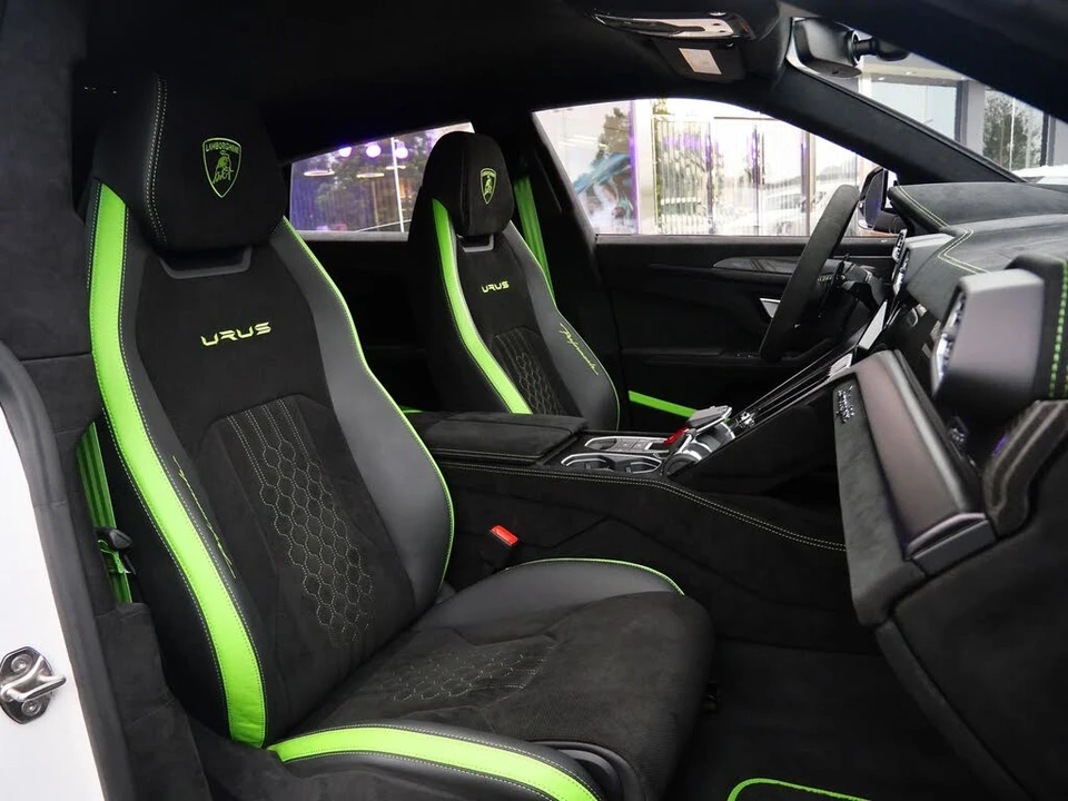 2024 Lamborghini Urus Performante - Image 8 of 31