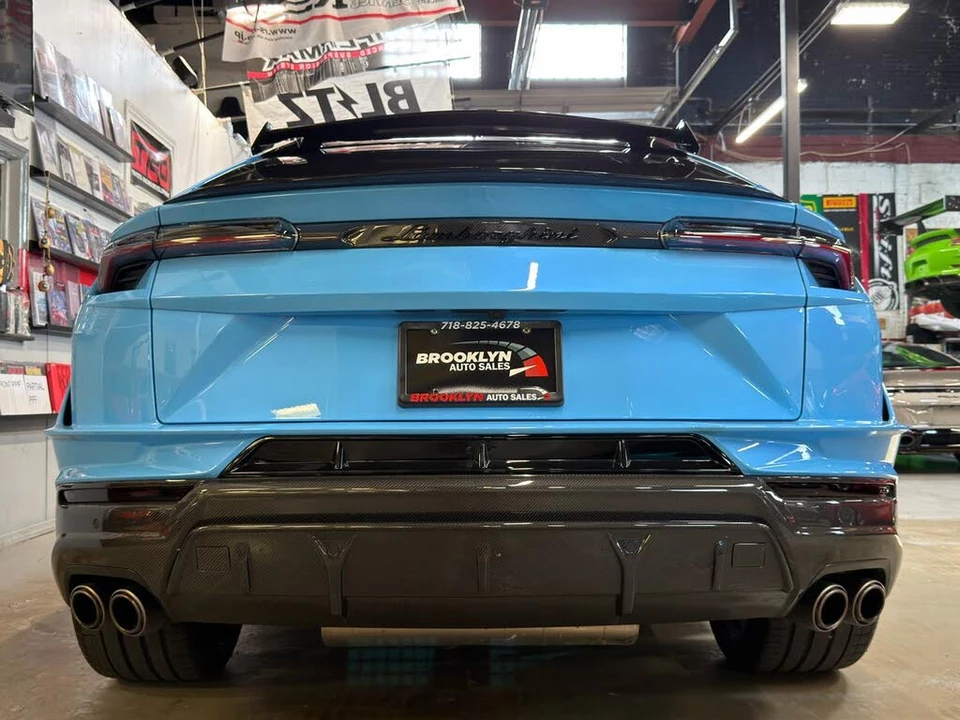 2024 Lamborghini Urus Performante - Image 8 of 31