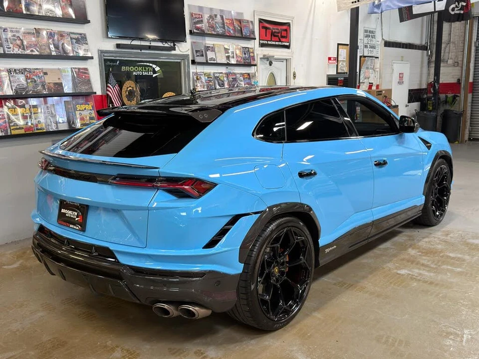 2024 Lamborghini Urus Performante - Image 6 of 31