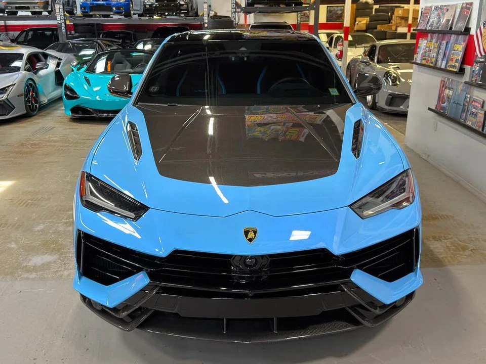 2024 Lamborghini Urus Performante - Image 3 of 31