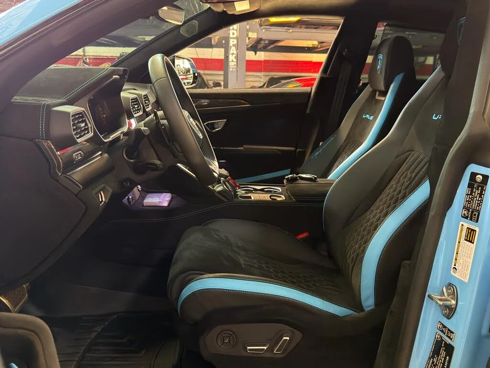 2024 Lamborghini Urus Performante - Image 25 of 31