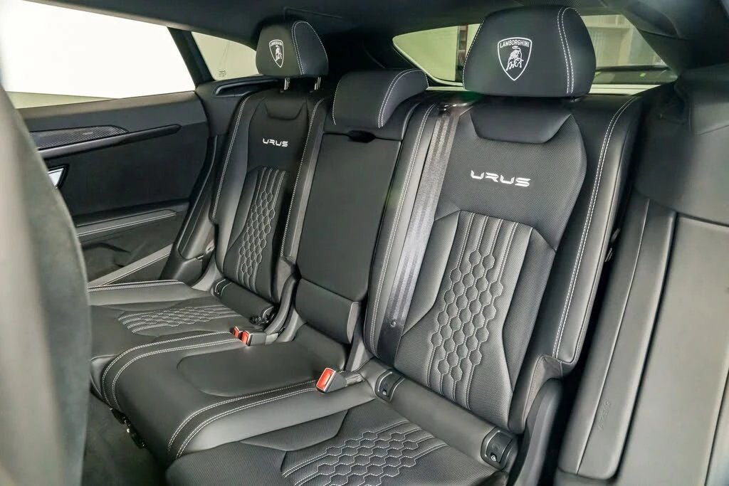 2024 Lamborghini Urus Performante - Image 26 of 31