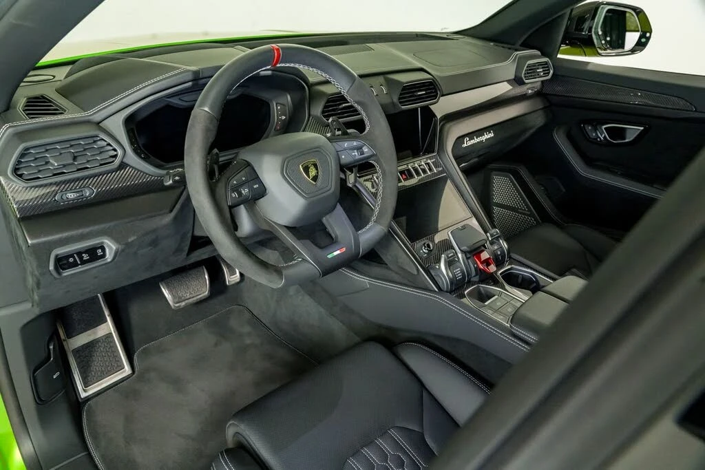2024 Lamborghini Urus Performante - Image 18 of 31