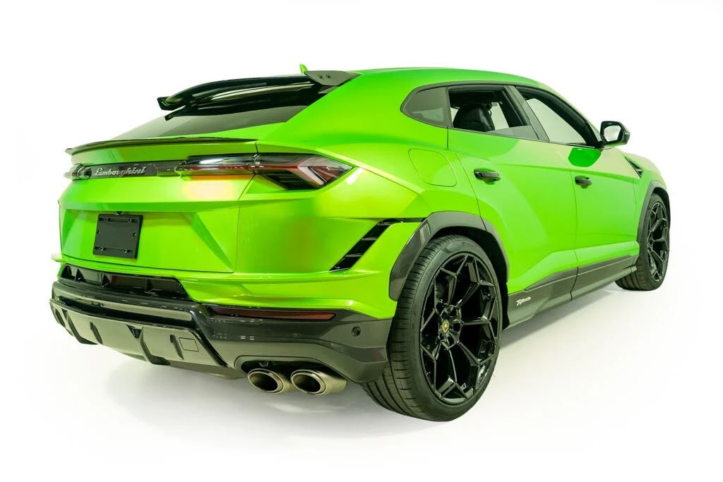 2024 Lamborghini Urus Performante - Image 9 of 31