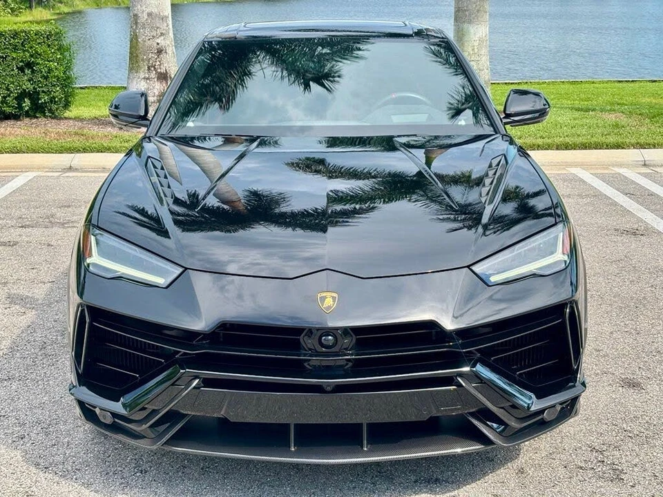 2024 Lamborghini Urus Performante - Image 2 of 31