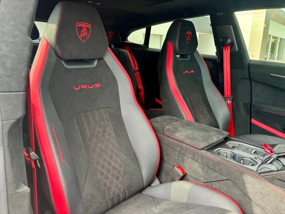 2024 Lamborghini Urus Performante - Image 24 of 31