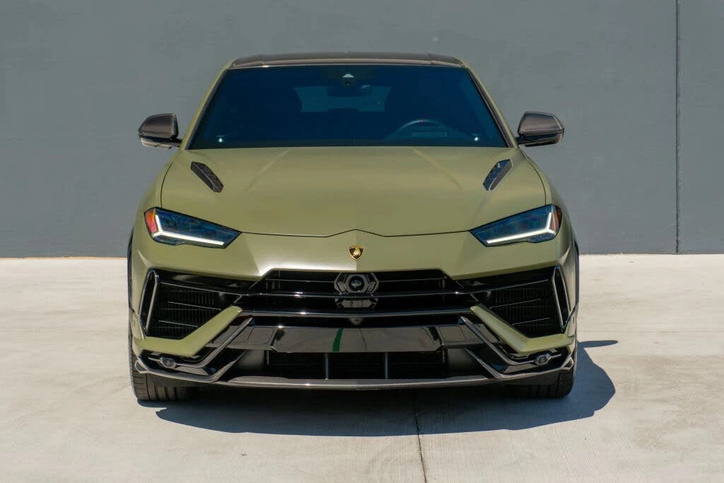 2024 Lamborghini Urus Performante - Image 4 of 31