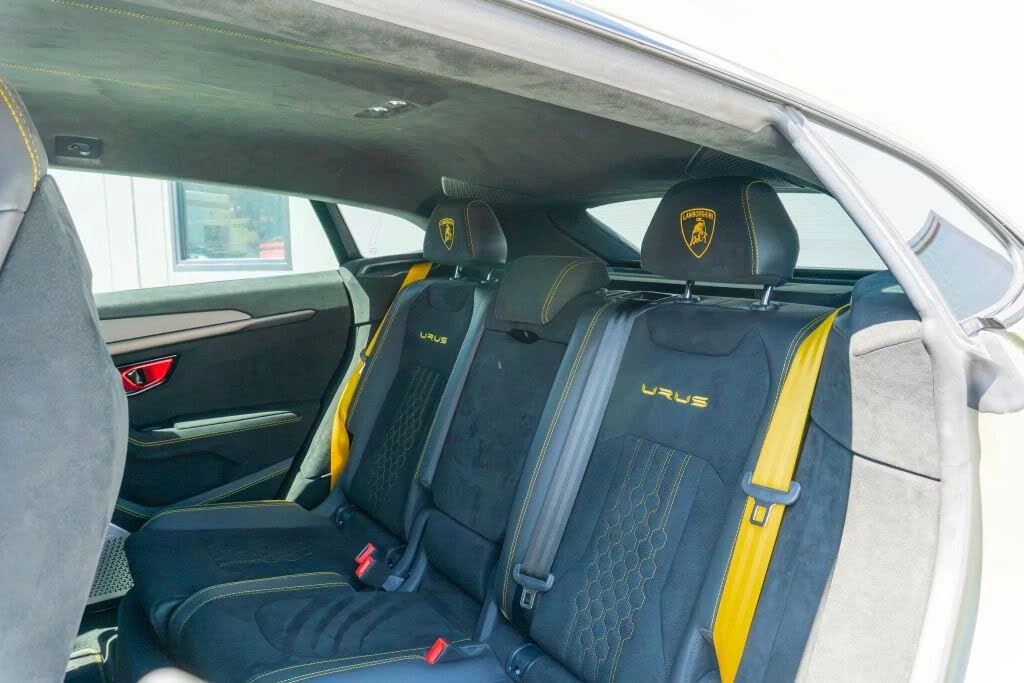 2024 Lamborghini Urus Performante - Image 13 of 31
