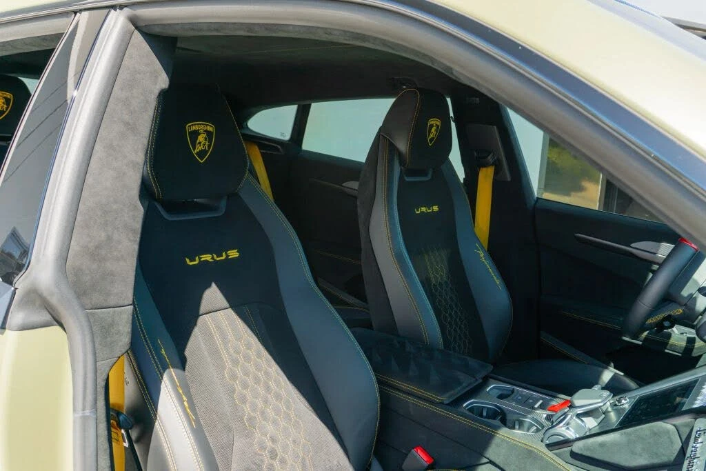 2024 Lamborghini Urus Performante - Image 14 of 31