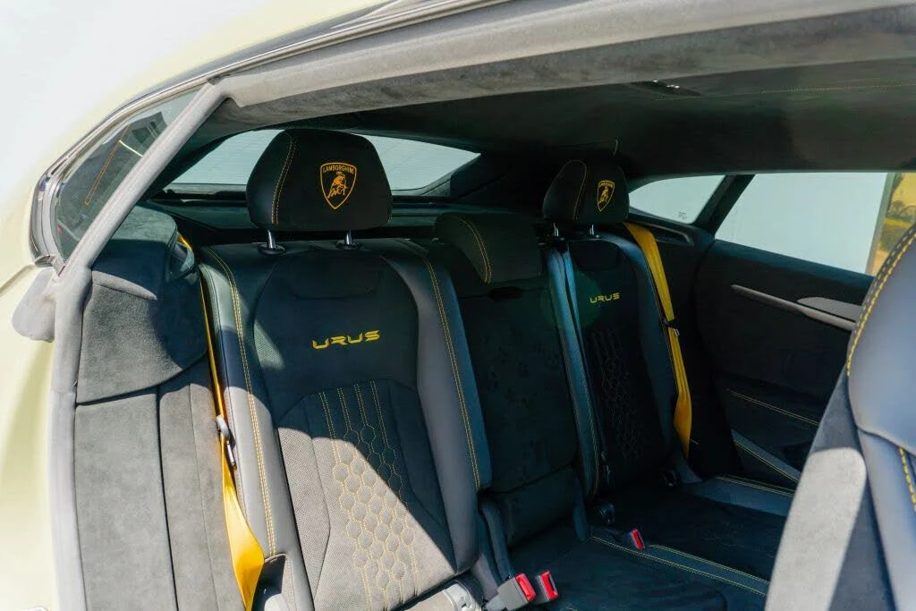 2024 Lamborghini Urus Performante - Image 15 of 31