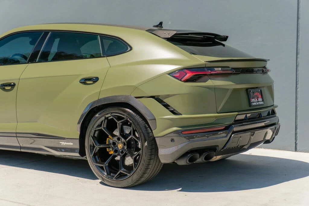 2024 Lamborghini Urus Performante - Image 23 of 31