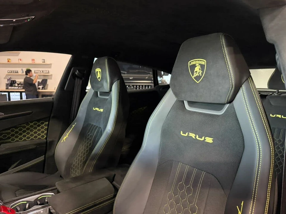 2024 Lamborghini Urus Performante - Image 29 of 31