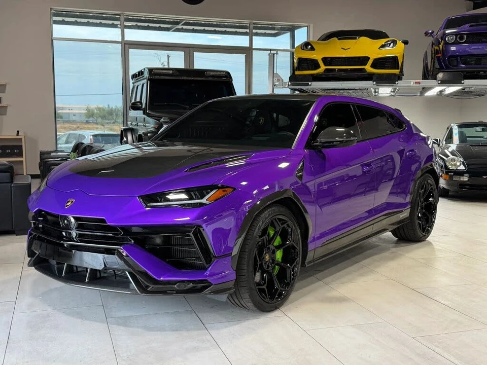2024 Lamborghini Urus Performante - Image 3 of 31