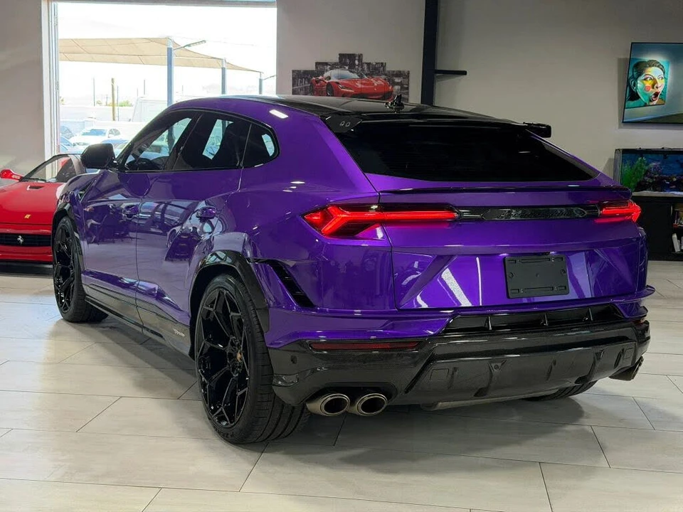 2024 Lamborghini Urus Performante - Image 7 of 31