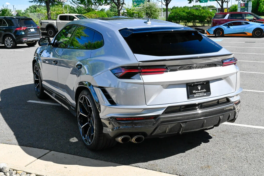2024 Lamborghini Urus Performante - Image 7 of 31