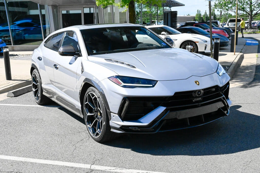 2024 Lamborghini Urus Performante - Image 3 of 31