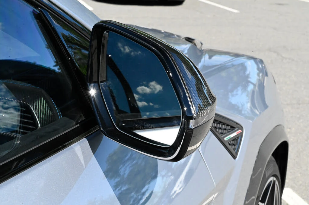 2024 Lamborghini Urus Performante - Image 13 of 31