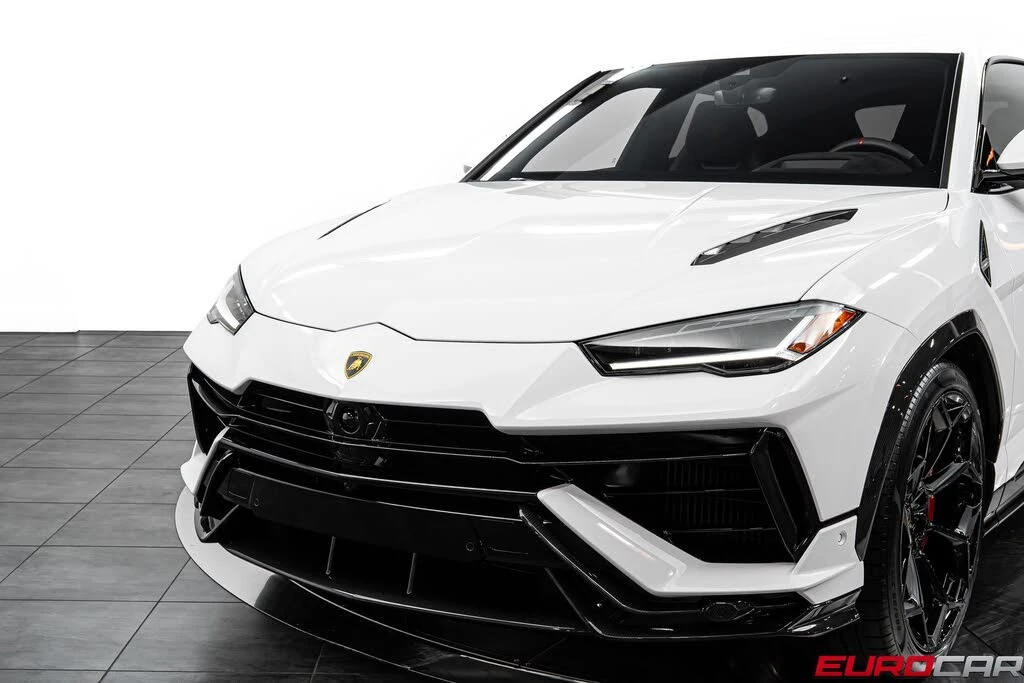 2024 Lamborghini Urus Performante - Image 14 of 31